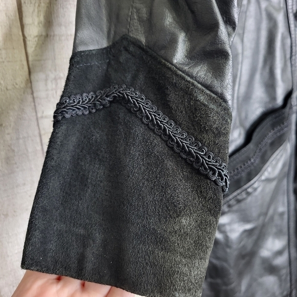 Winlet Long Leather Jacket. Black Paisley Size Small. - Picture 6 of 16